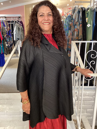 WIDE COAT - BLACK