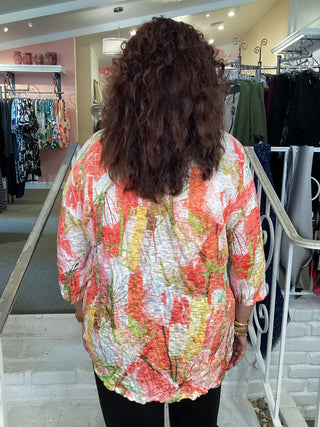 CRUSH V S/S TOP - ZOEY