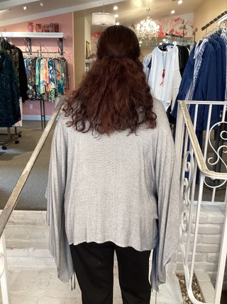 Poncho - Silver Natural