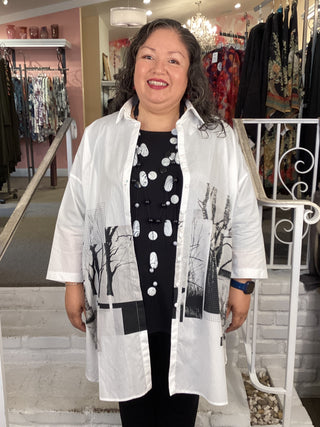 LONG WHITE PRINT SHIRT