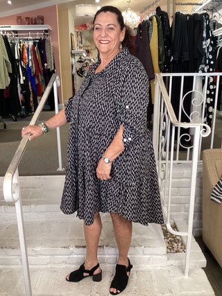 CELINE DRESS - DASHED LINES