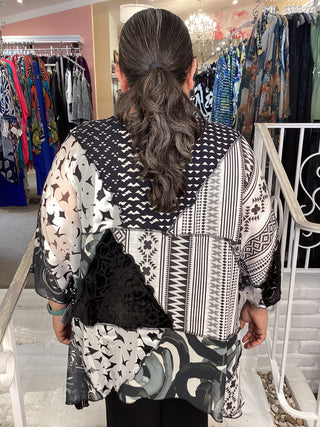 CUT TOP - PATCH BLACK/WHITE