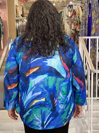 3/4 ROUND HEM TOP - CRESCENDO
