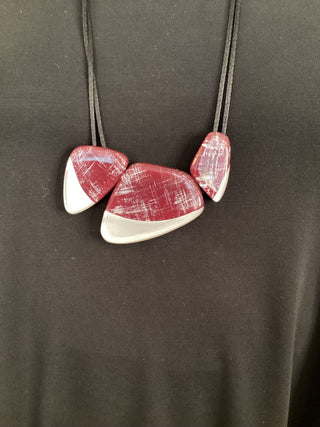 3 NECKLACE MAROON & SILVER