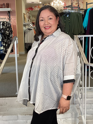 DESOT SHIRT - BLACK/WHITE