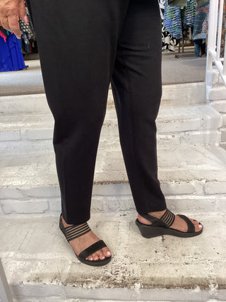 BOBBI FLEECE LEGGING - BLACK