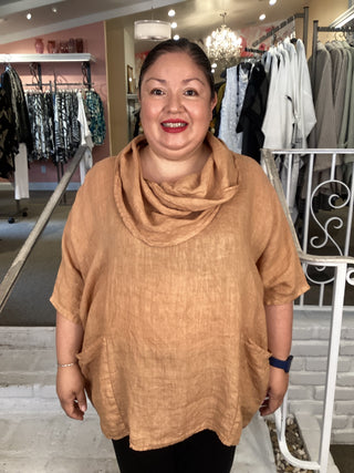 COWL TURTLE - TAN