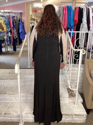 "WREN" GOWN -BLACK-NUDE-SILVER