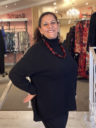 POLO NECK EASY SWEATER - BLACK