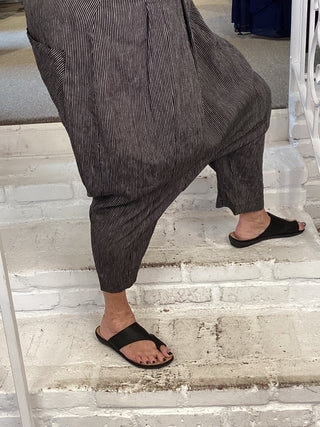 C ONILA PANT - PIN STRIPE