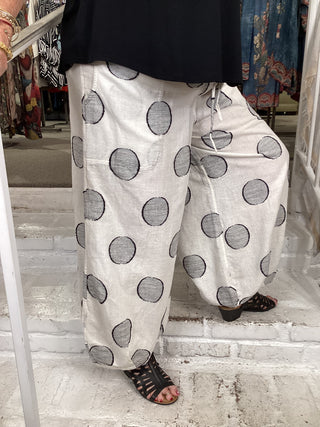 BARREL PANT - WHITE DOT