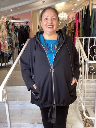 ZIP HOODIE ROUND PKT - BLACK