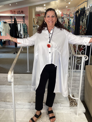JT1081 Button Horseshoe Tunic - White
