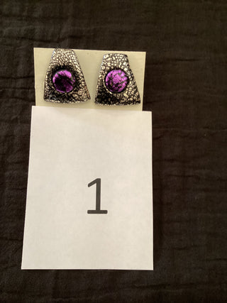 EARRING - VARIOUS