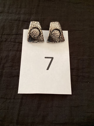 EARRING - VARIOUS