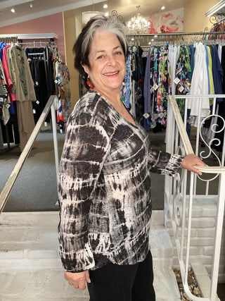 V NECK TOP - LEILANI