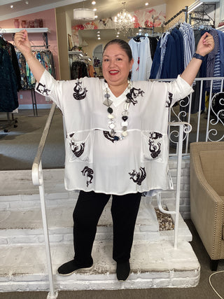 V 2 PKT Tunic – TG White