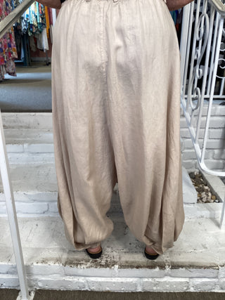 A OVIDA FUN PANT - SAND