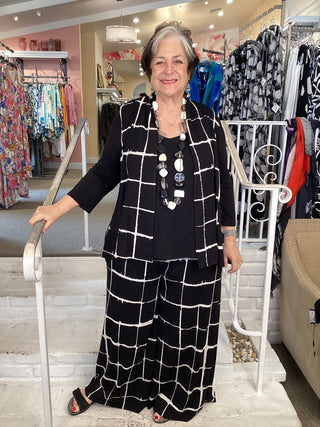 CHESS CORA CARDI