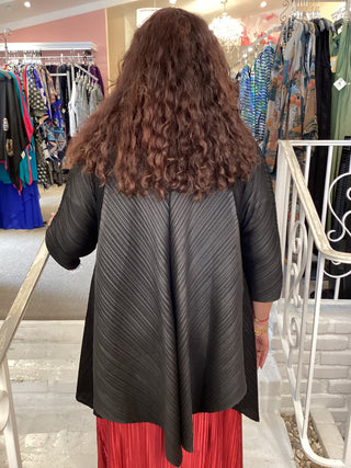 WIDE COAT - BLACK