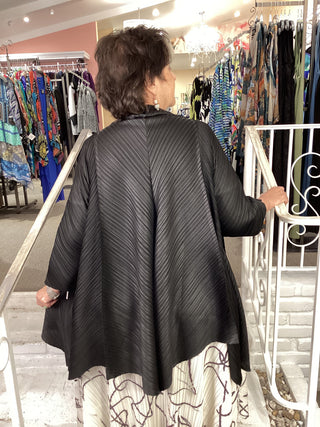 WIDE COAT - BLACK