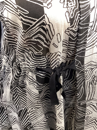 RT0996 DRESS - B/W