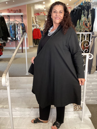DUSTER - BLACK