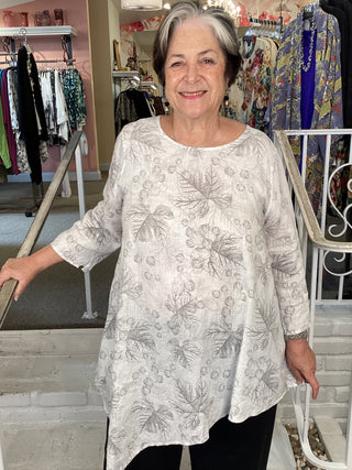LT1475 TUNIC - WHITE LEAVES