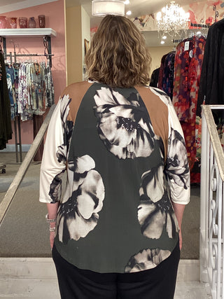 ST939A ANEMONE MIX 3/4 TOP