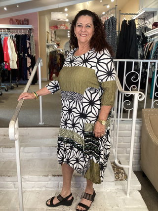 CRUSHED PRINTED DRESS - BLACK