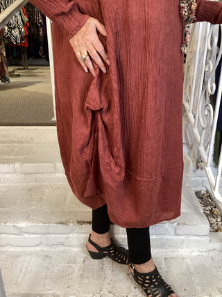 DRESS - RED CRINKLE