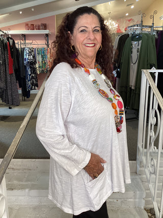 PATCH POCKET TUNIC - WHITE
