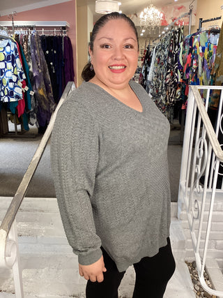 GRETA V SWEATER - GREY