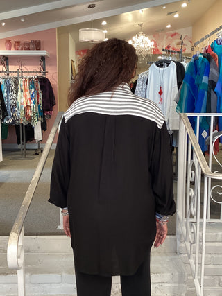 2019 L/S BLACK COMBO BLOUSE