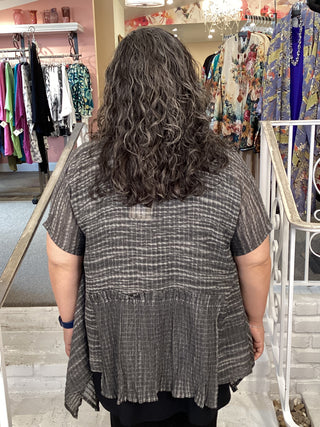 AT1507 Flower Top - Dk Grey