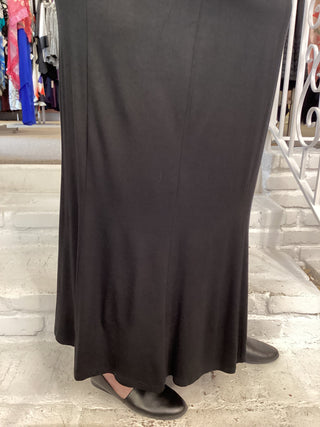 RICHMOND SKIRT - BLACK