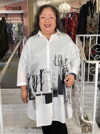 LONG WHITE PRINT SHIRT
