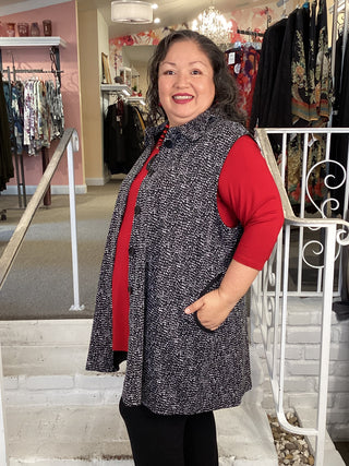 KNIT WIRE COLLAR VEST- DOTS