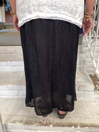 SKIRT - BLACK CRINKLE