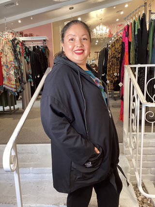 ZIP HOODIE ROUND PKT - BLACK
