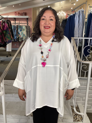 V 2 PKT Tunic – White