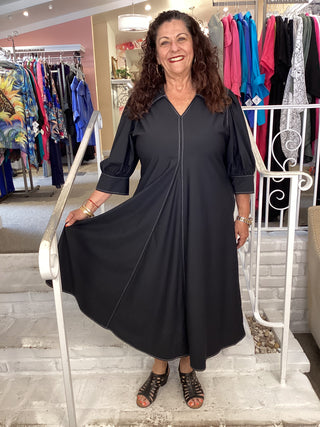 POINT COLLAR DRESS - BLACK
