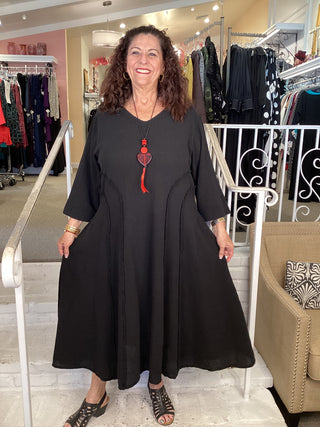 VINEYARD PRINCESS DRESS- BLACK
