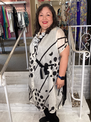 RT0994 WRAP DUSTER - BW DOT