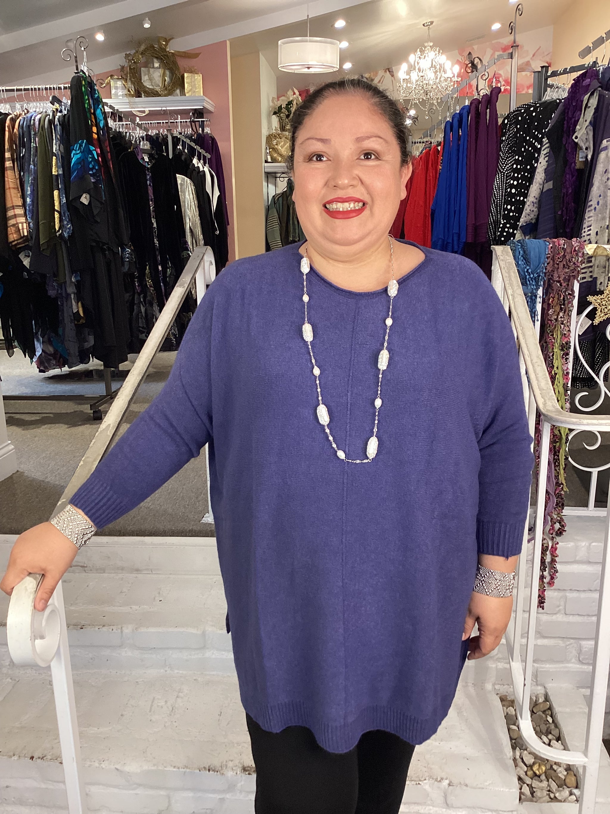 Amazing Woman Front Seam Tunic Sweater Navy