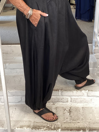 A OVIDA FUN PANT - BLACK