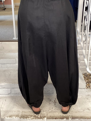 A OVIDA FUN PANT - BLACK