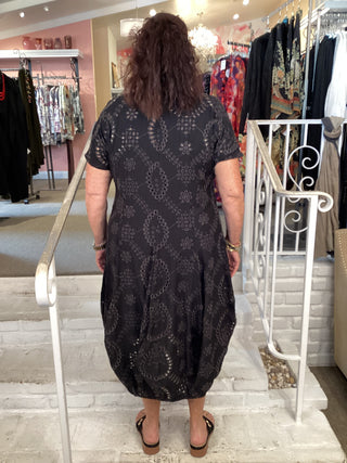 UD373B COTTON DRESS-BRODERIE