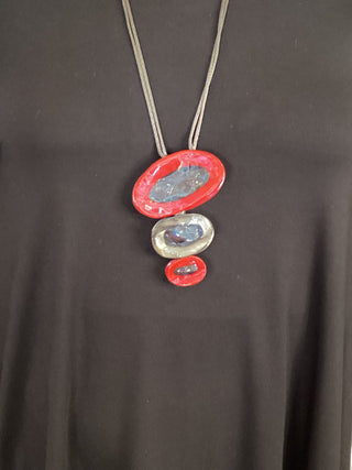 3 OVALS - RED & GREY