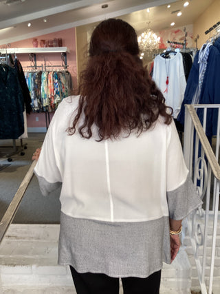 2625 Combo Middle Seam Top - White